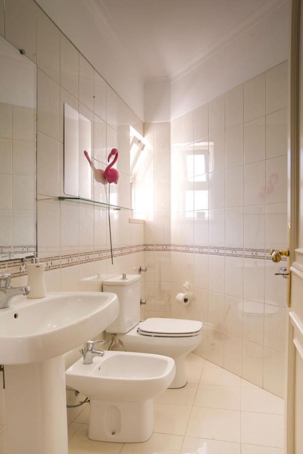 Flamingo Villa